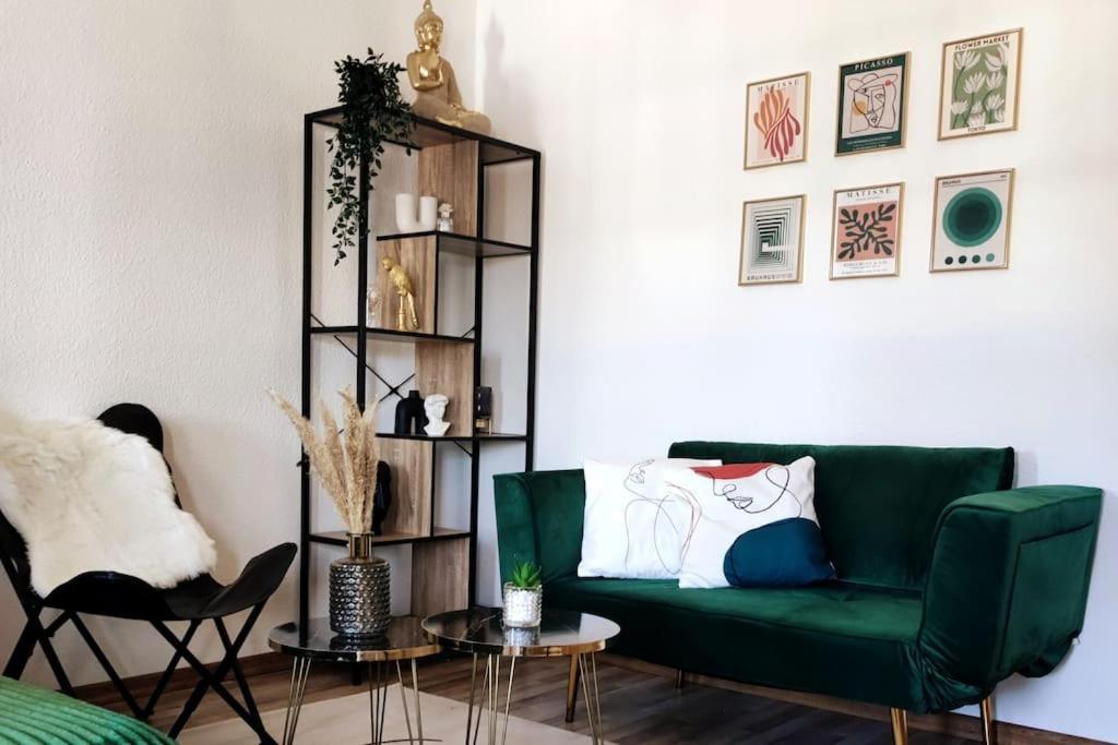Apartment Designerwohnung In *